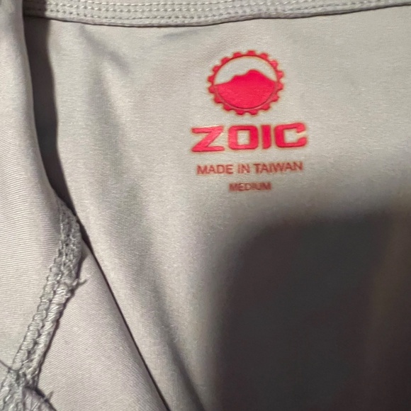 ZOIC Women's Cycling Windshirt W/ Half Zip Front & Back Zipper Pocket - Size M - Picture 7 of 9